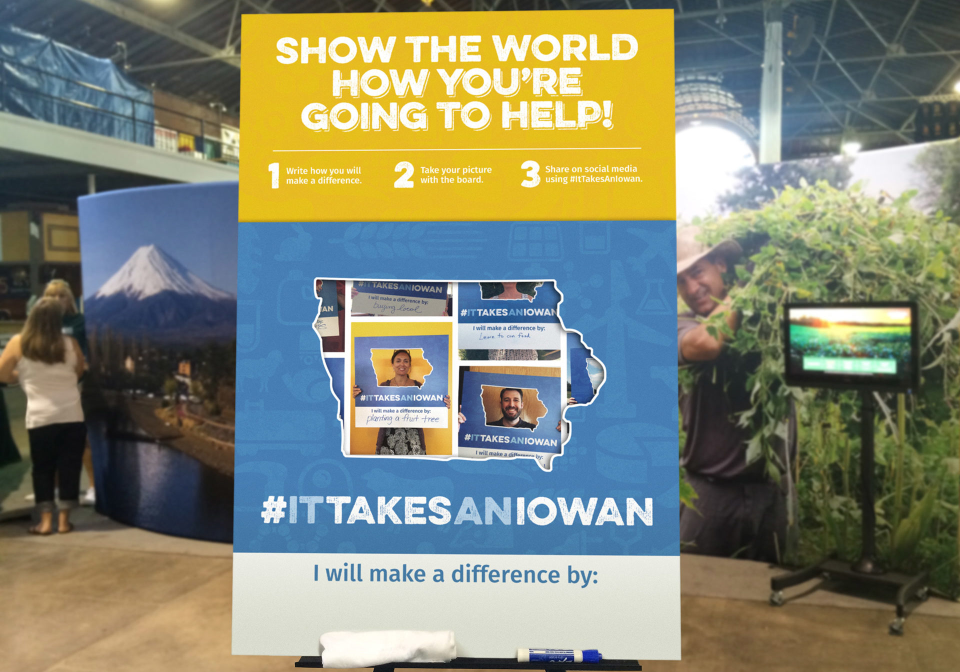 It Takes a Iowan Booth "I Make a Difference" Dry Erase Interactive